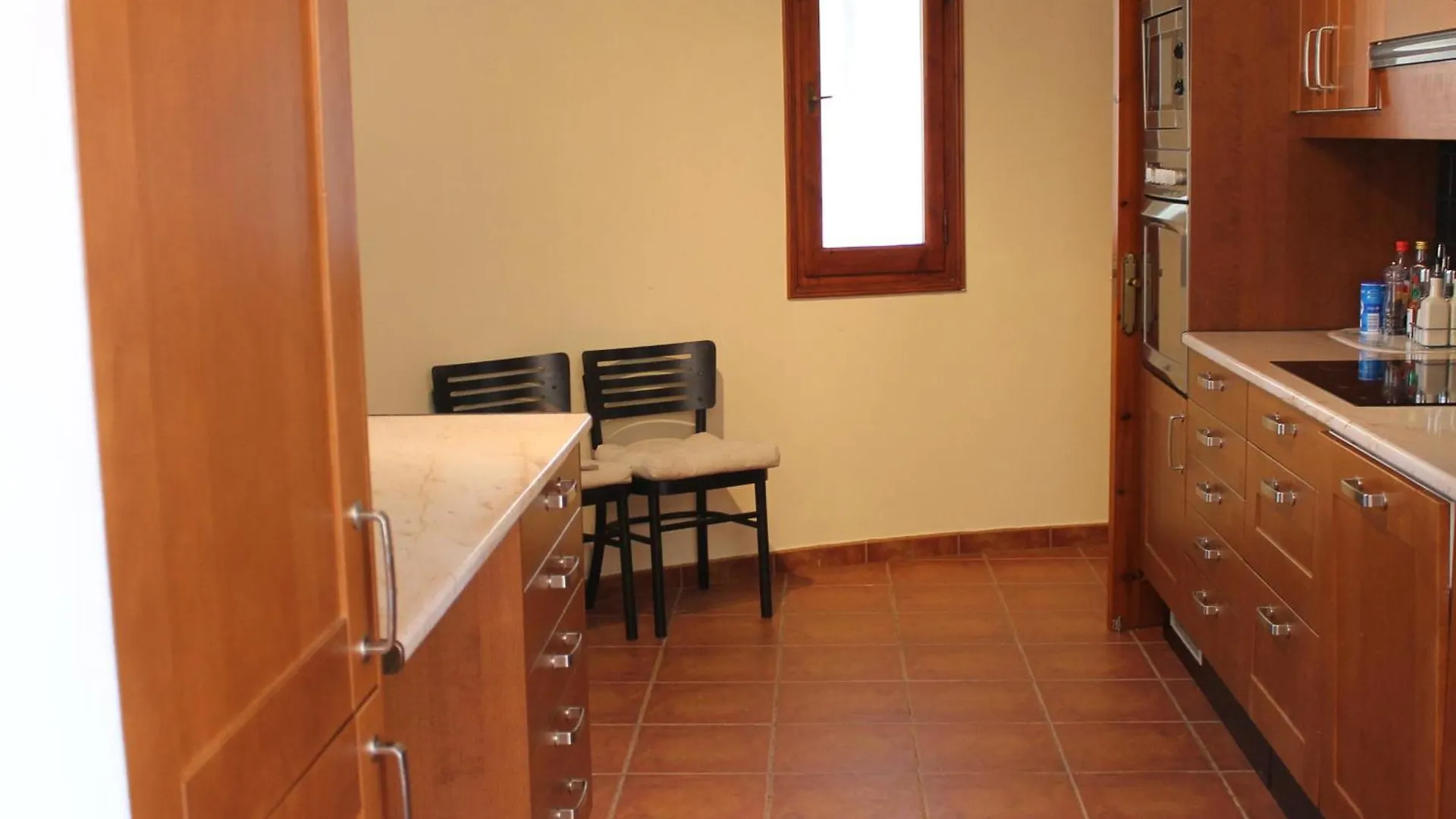 Villa Alquiler Casa Maria, Pau, Costa Brava - Es-366-10 0*, Pau España