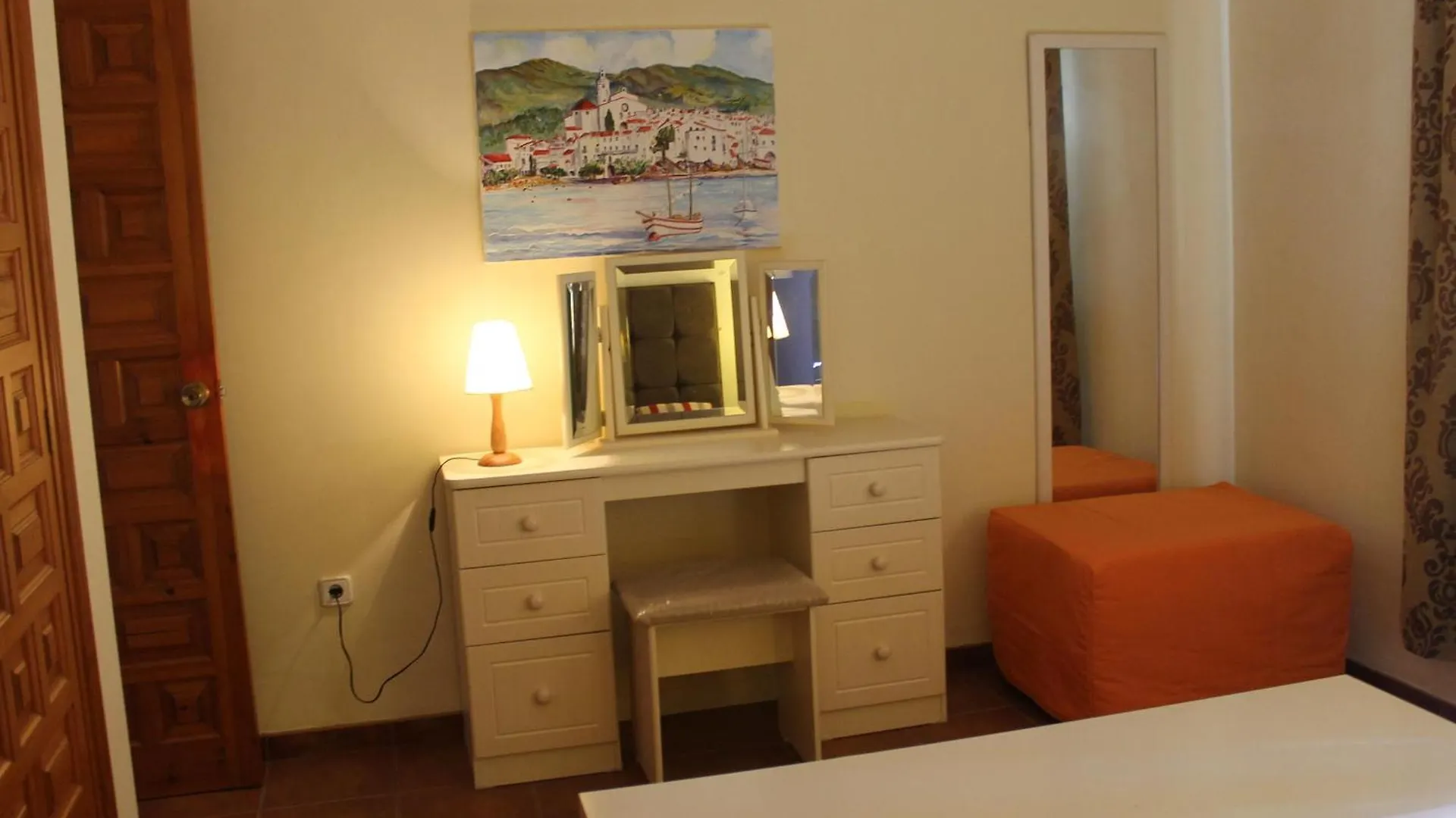 Сasa de vacaciones Villa Alquiler Casa Maria, Pau, Costa Brava - Es-366-10 España