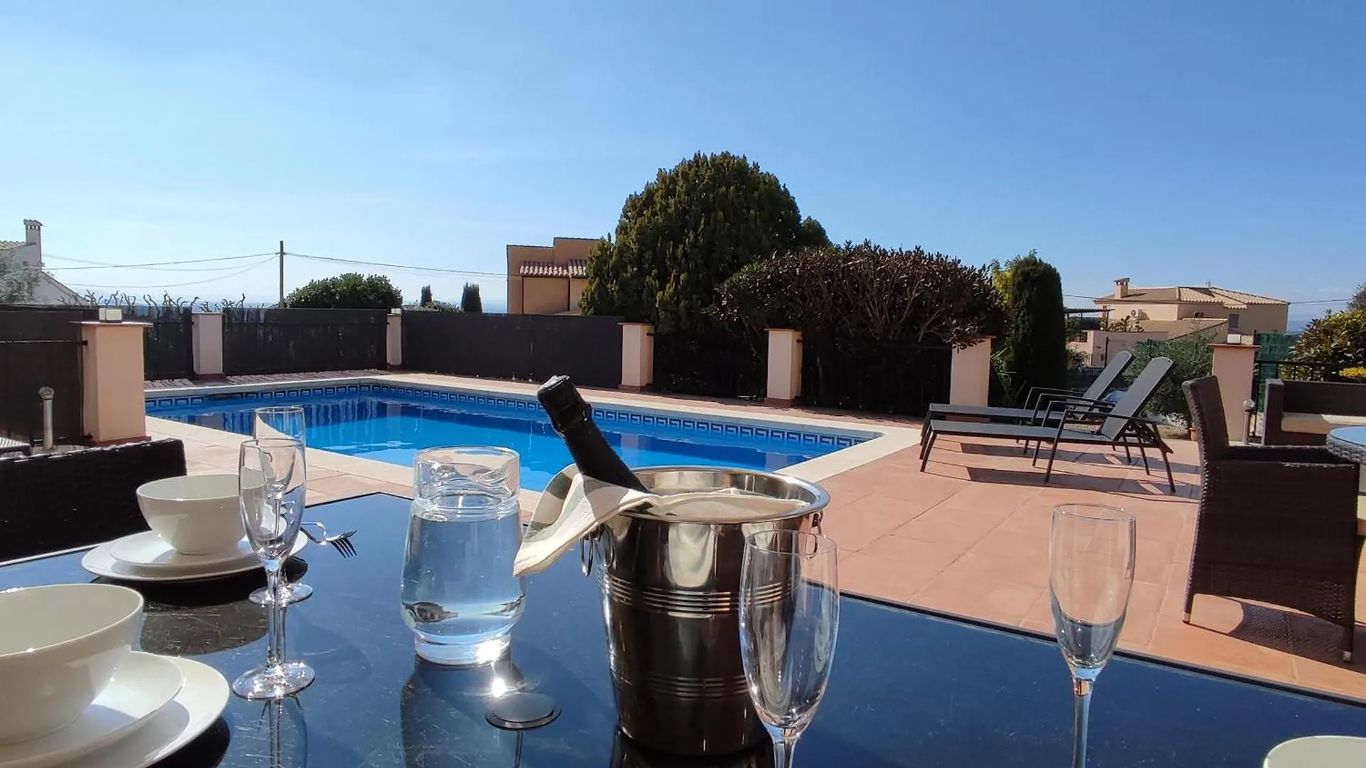 Villa Alquiler Casa Maria, Pau, Costa Brava - Es-366-10 0*, Pau