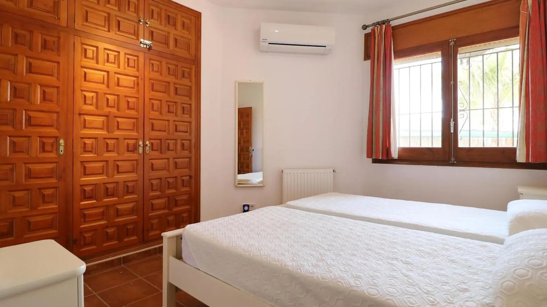 Сasa de vacaciones Villa Alquiler Casa Maria, Pau, Costa Brava - Es-366-10 España
