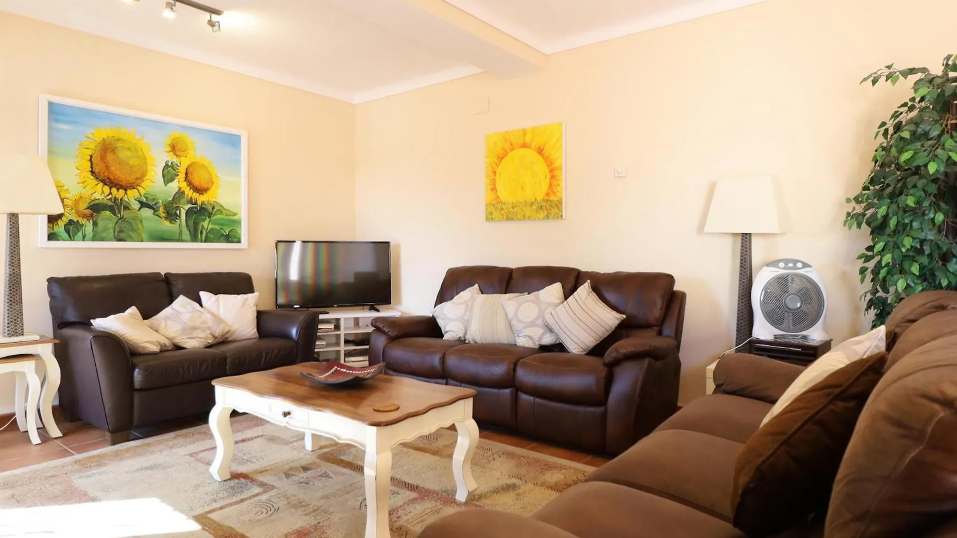 Villa Alquiler Casa Maria, Pau, Costa Brava - Es-366-10 Сasa de vacaciones